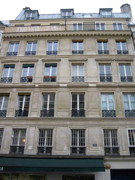 Ah Paris vacation apartment 221 - immeuble