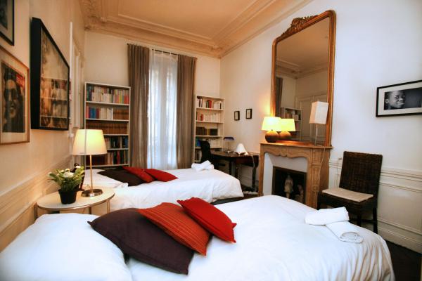 Ah Paris vacation apartment 338 - chambre2_2